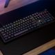 Teclado Mecánico CORSAIR K70 CORE RGB: ¡Experimenta los asombrosos pulsadores MLX Red!