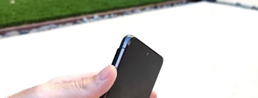 ¿Google Pixel 8 Pro desafía al iPhone 15 Pro con su marco de titanio? Descubre el smartphone más resistente de esta generación.